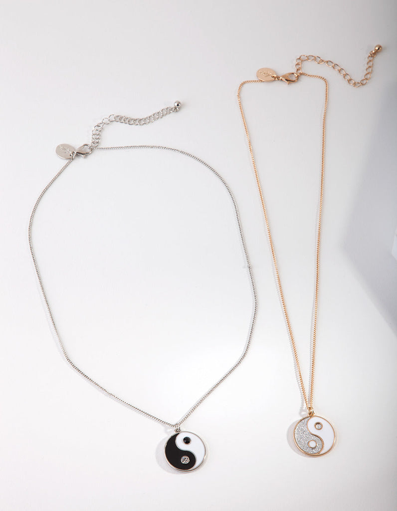 90s Yin Yang and Pearl Phone Chain, Jewel near me, Jewelery, Lovisa