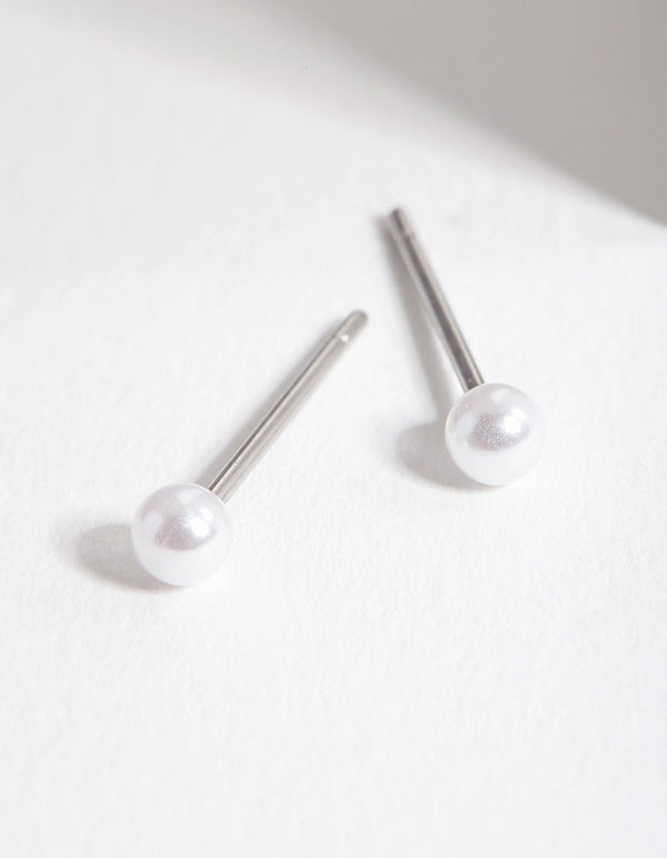 Pearl Mini Stud Earrings