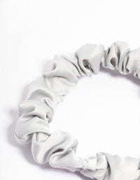 Grey Fabric Narrow Scrunchie - link has visual effect only