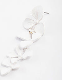 White Graduated Flower Drop Earrings - link has visual effect only