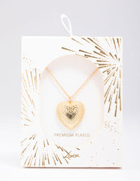 Gold Plated Heart Pendant Necklace - link has visual effect only